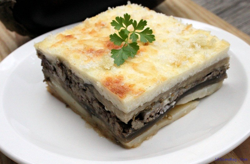 Moussaka là một trong những món ăn nổi tiếng và quen thuộc của người dân Hy Lạp.