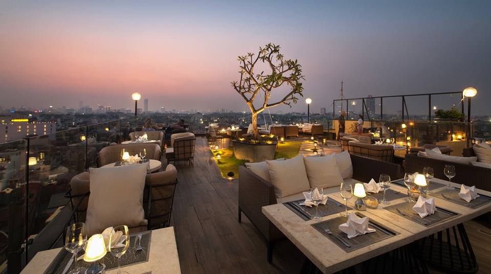 Cảnh Đêm “Lộng Lẫy” Với 18 Nhà Hàng View Đẹp Ở Hà Nội Đẳng Cấp