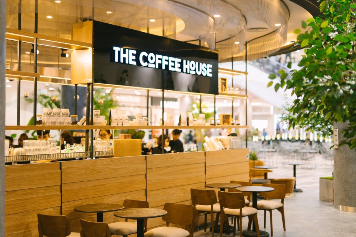TOP 15 quán cà phê mua mang về gần đây có ship ở TPHCM