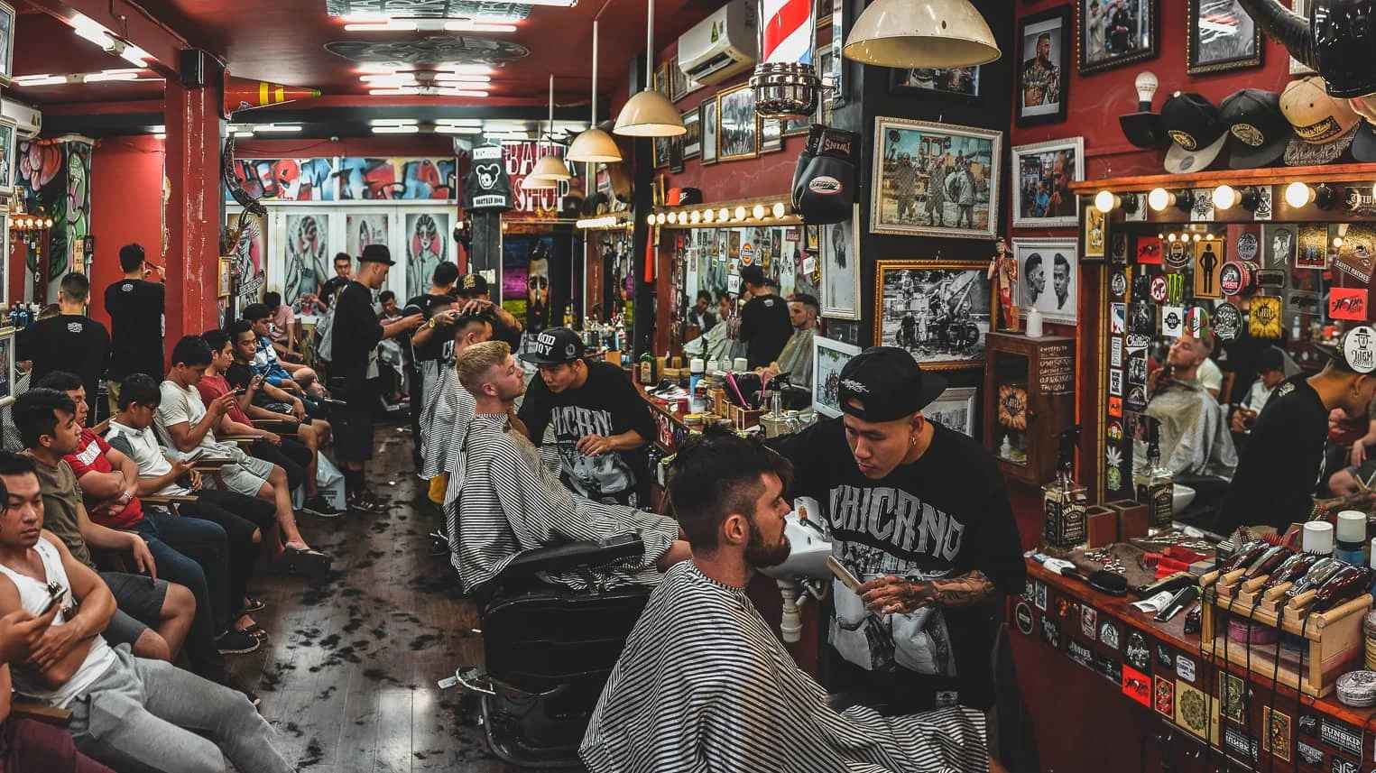 TOP 10 tiệm cắt tóc nam tốt nhất ở TPHCM