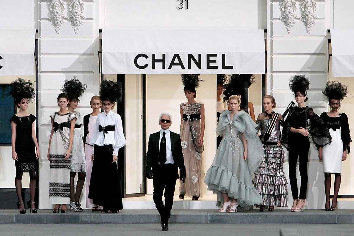 TOP 10 thương hiệu thời trang nổi tiếng nhất Thế Giới hiện nay