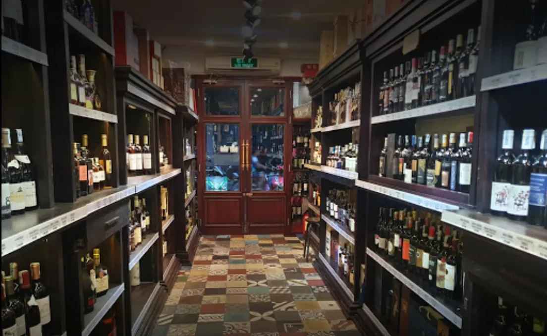 TOP 10 cửa hàng bán rượu uy tín tại Tp.HCM