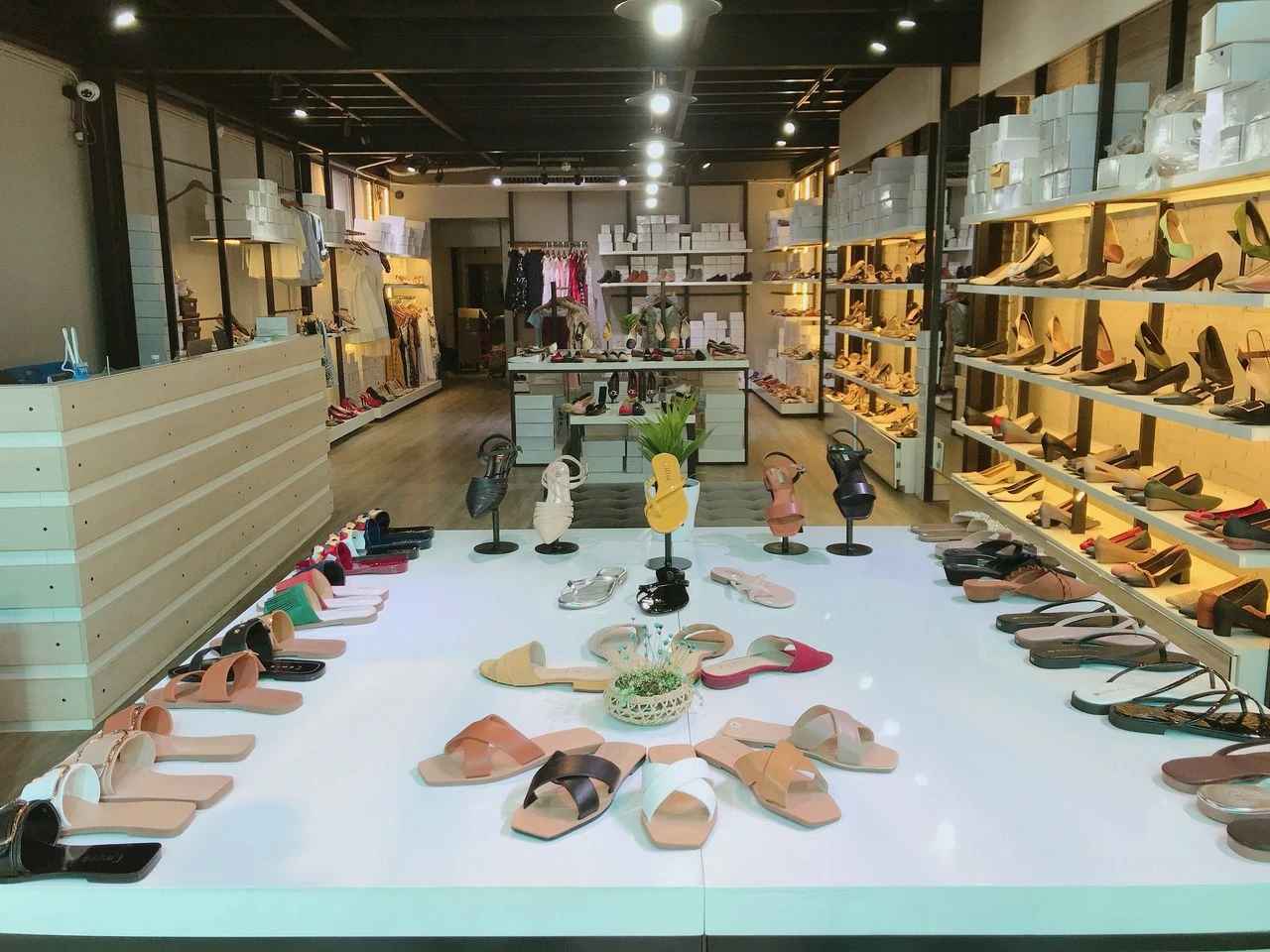TOP 10 cửa hàng giày dép gần đây chất lượng tại TPHCM