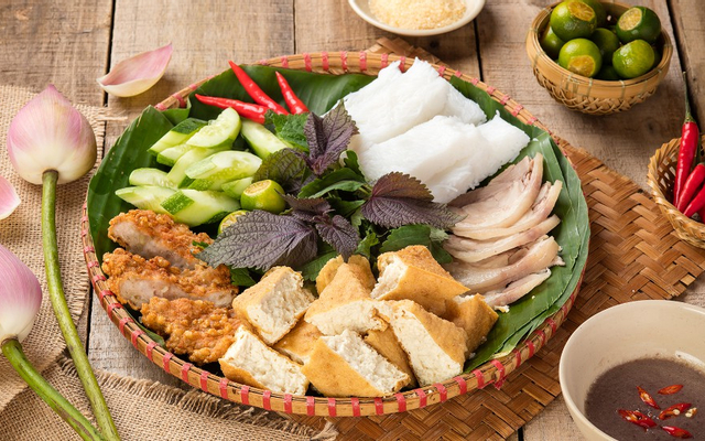 10 món ăn vặt ở quận 4 ai cũng phải thử