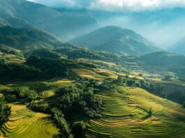 Top 10 Địa Điểm Du Lịch Việt Nam Mà Bạn Nên Biết